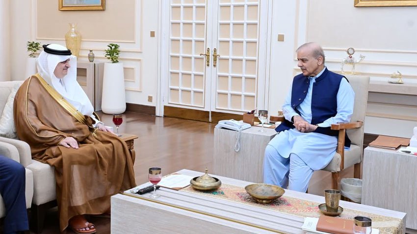 وزیراعظم شہباز شریف سے سعودی سفیر کی الوداعی ملاقات